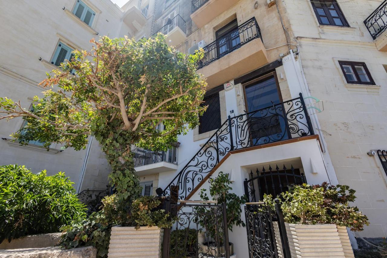 Blue Eye - Waterfront Home In A Scenic Location Birgu Luaran gambar